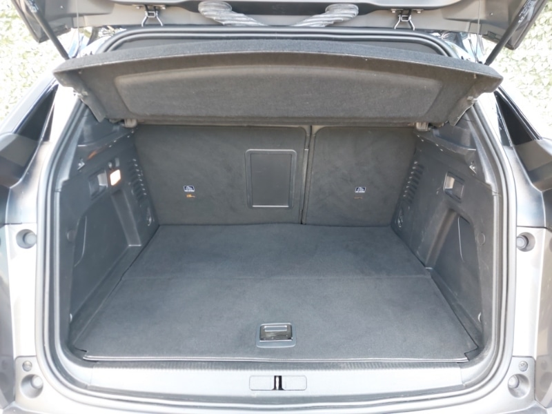 Used Peugeot 3008 2022 for sale - 77130380: Photo 8