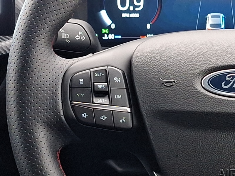 Used Ford Kuga 2025 for sale - 76861396: Photo 12