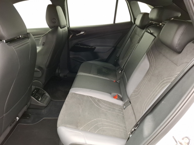 Used Volkswagen ID.4 2023 for sale - 78114601: Photo 6