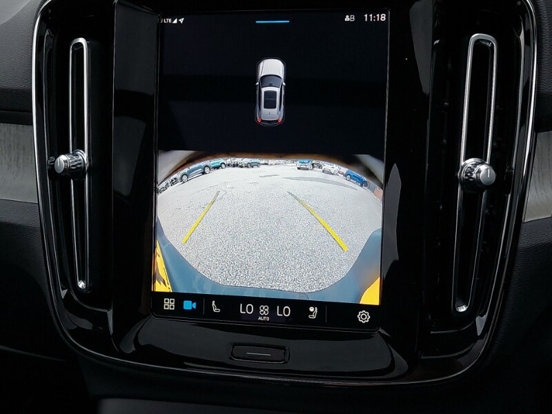 Used Volvo XC40 2024 for sale - 77266077: Photo 11