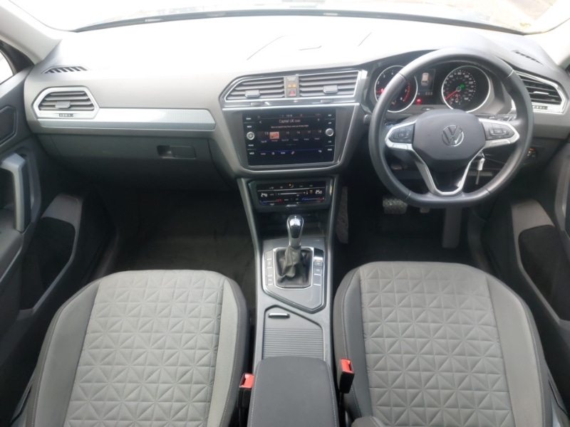 Used Volkswagen Tiguan 2021 for sale - 76708945: Photo 2