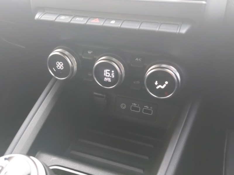 Used Renault Clio 2023 for sale - 76465664: Photo 12