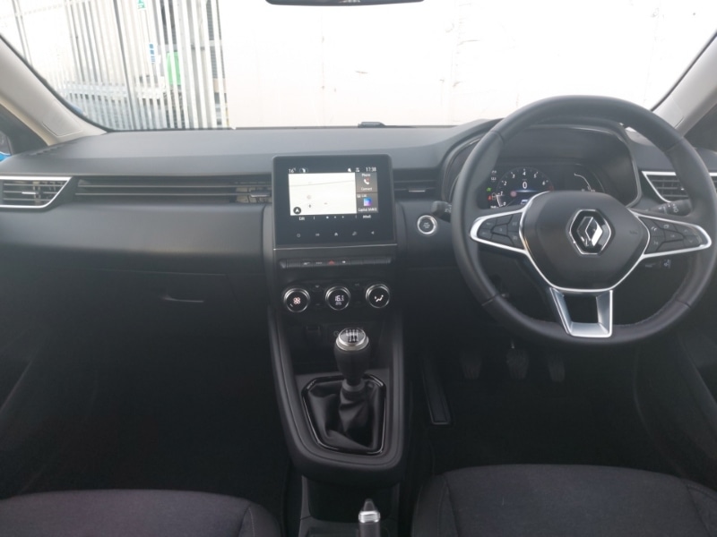 Used Renault Clio 2023 for sale - 76465664: Photo 2