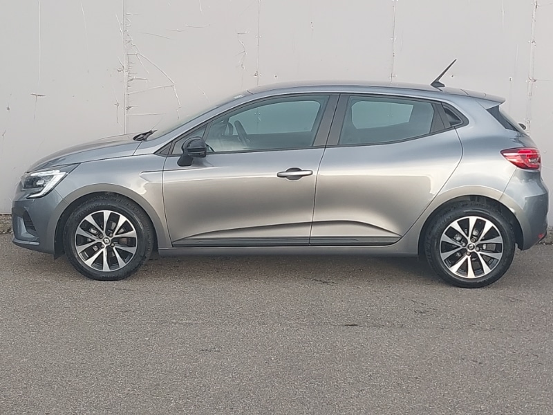 Used Renault Clio 2023 for sale - 76465664: Photo 4