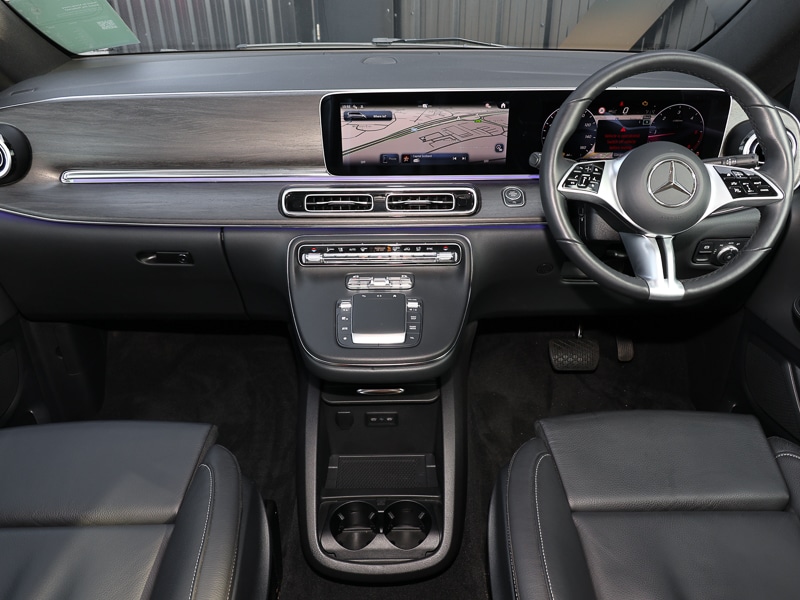 Used Mercedes-Benz V-Class 2024 for sale - 77987408: Photo 2