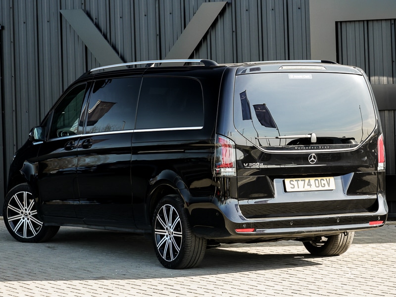 Used Mercedes-Benz V-Class 2024 for sale - 77987408: Photo 3