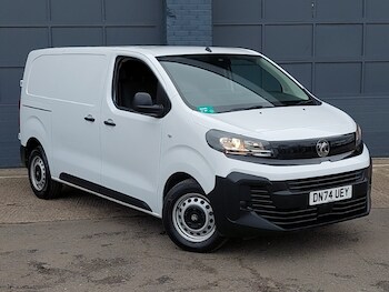 Vauxhall Vivaro feature image