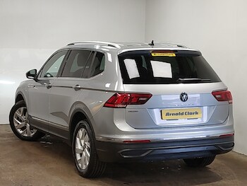 Used Volkswagen Tiguan Allspace 2022 for sale - 77371548: Photo
