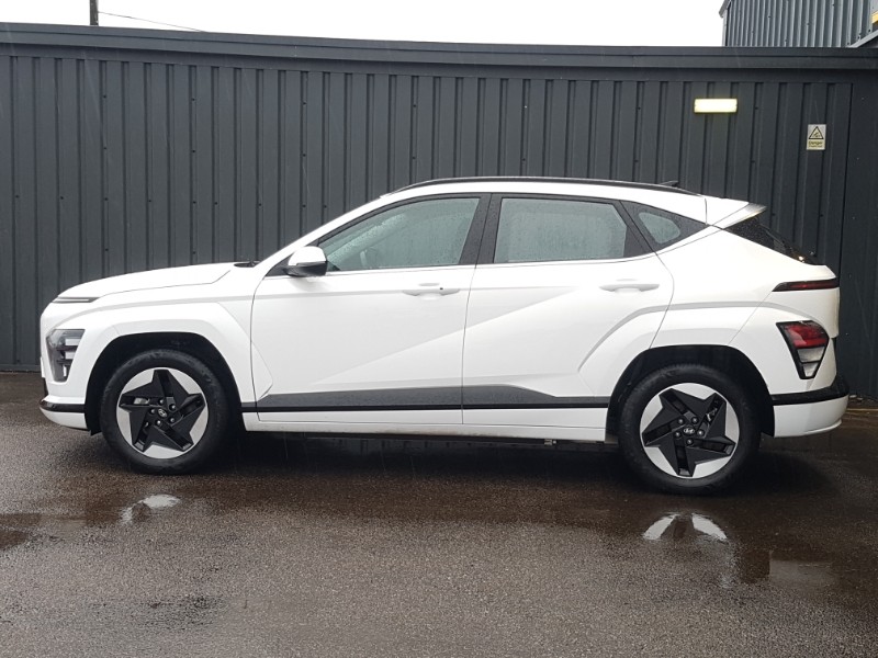 Used Hyundai KONA 2024 for sale - 77960595: Photo 4