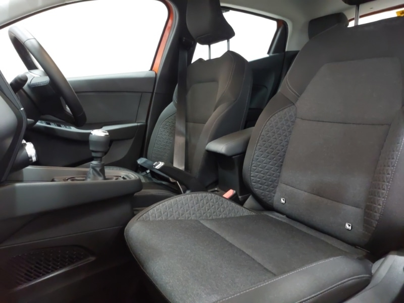 Used Renault Clio 2022 for sale - 76606610: Photo 5