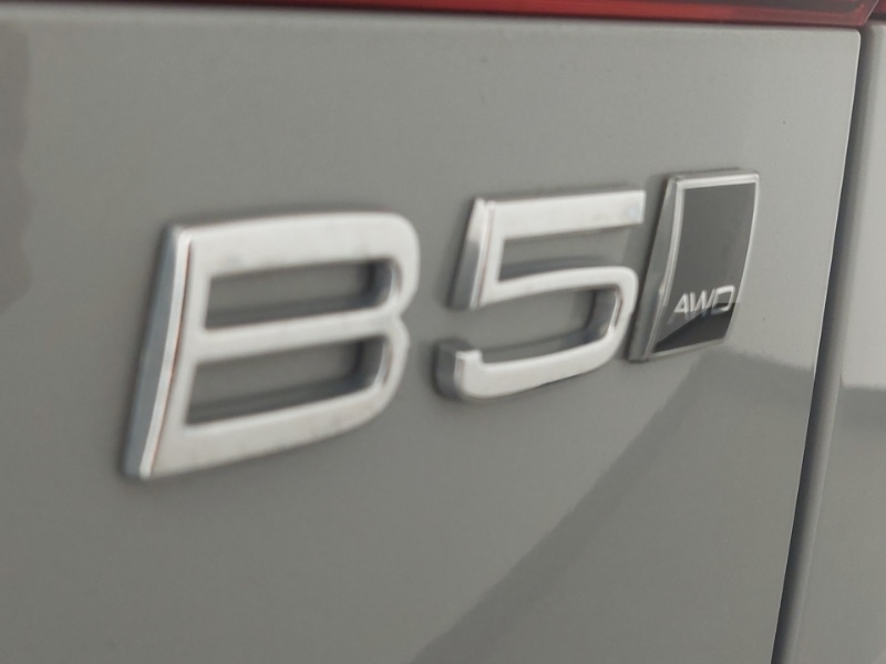 Used Volvo XC60 2024 for sale - 76721202: Photo 12