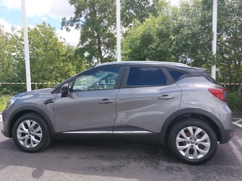 Used Renault Captur 2020 for sale - 78912091: Photo