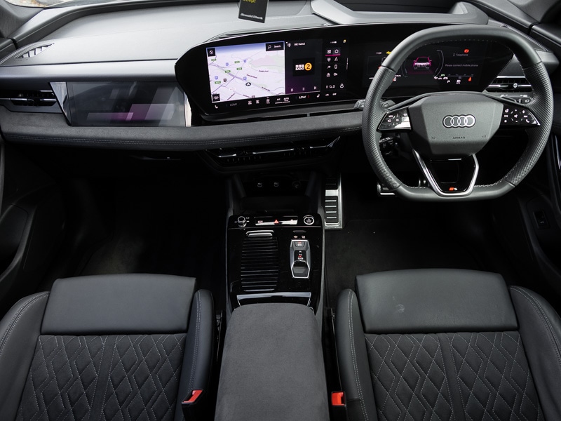 Used Audi Q6 e-tron 2024 for sale - 76120719: Photo 2