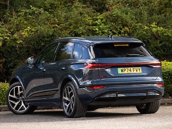 Used Audi Q6 e-tron 2024 for sale - 76120719: Photo 3
