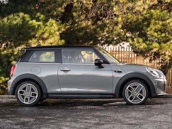 Used MINI Cooper 2021 for sale - 78450977: Photo