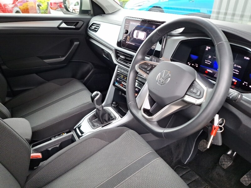 Used Volkswagen T-Roc 2024 for sale - 77923695: Photo 10