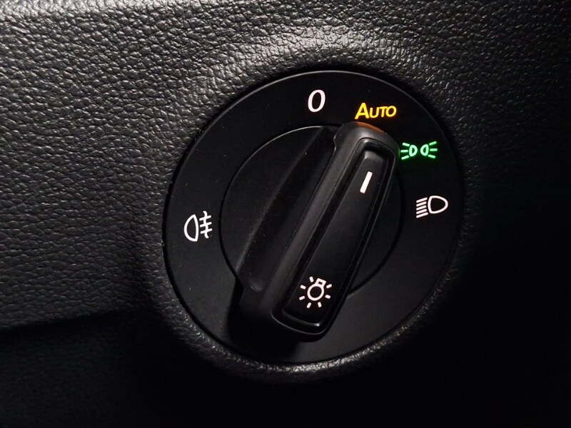 Used Volkswagen T-Roc 2024 for sale - 77923695: Photo 12