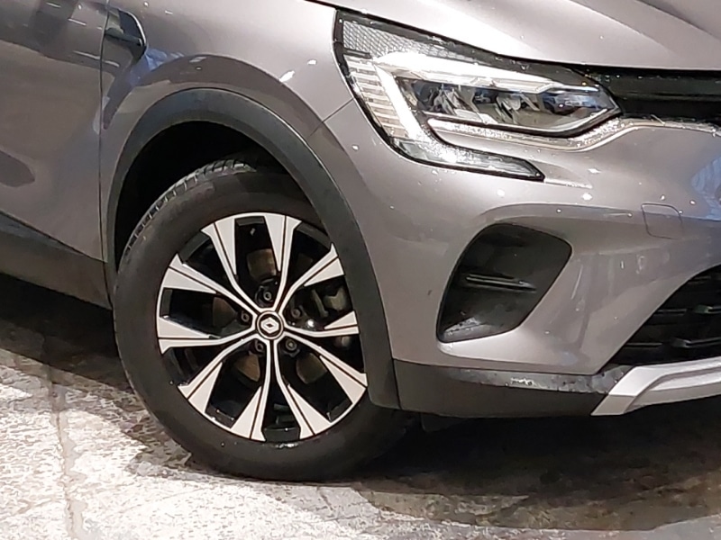 Used Renault Captur 2023 for sale - 77556563: Photo 9