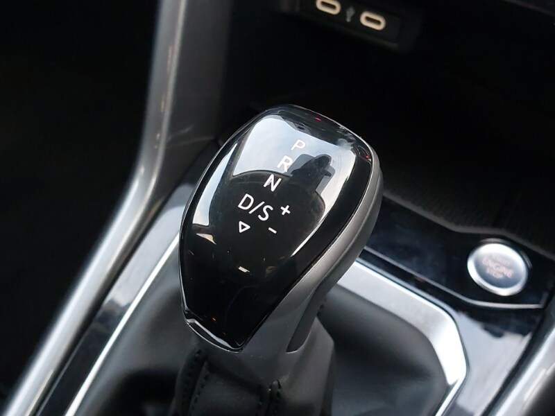 Used Volkswagen T-Roc 2024 for sale - 78152077: Photo 12