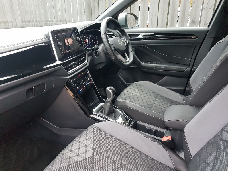 Used Volkswagen T-Roc 2023 for sale - 76506315: Photo 5