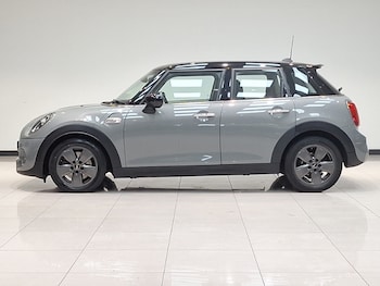 Used MINI Cooper 2021 for sale - 76479274: Photo