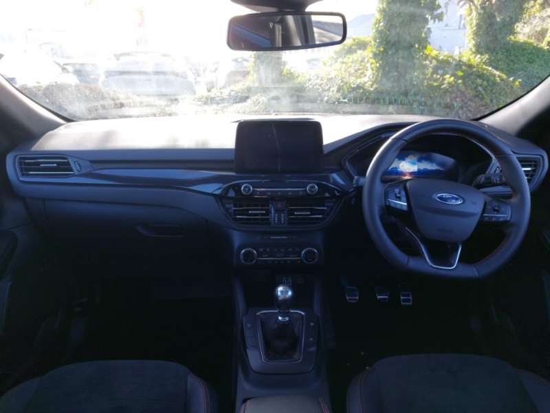 Used Ford Kuga 2021 for sale - 76600212: Photo 2