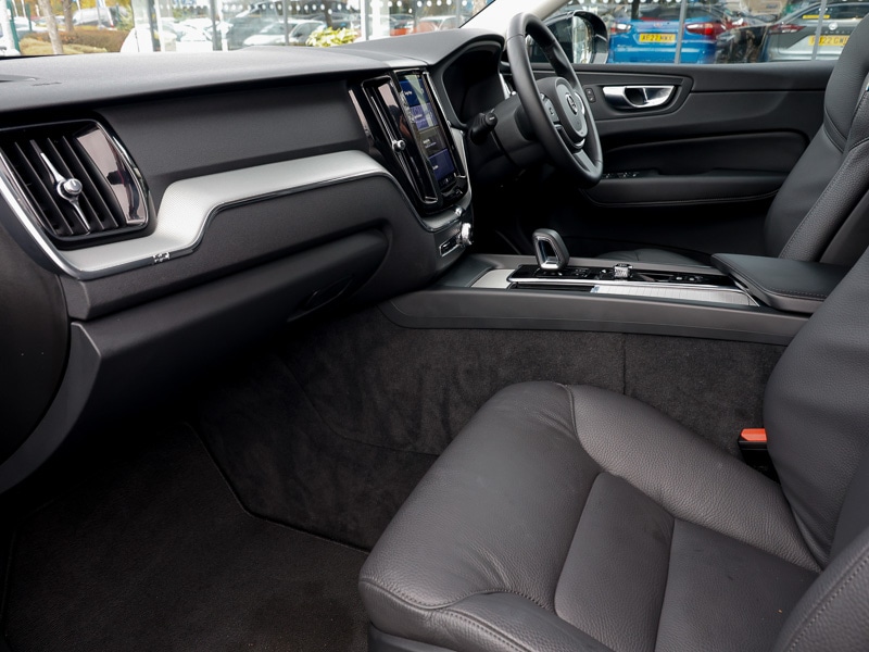 Used Volvo XC60 2024 for sale - 77419577: Photo 5