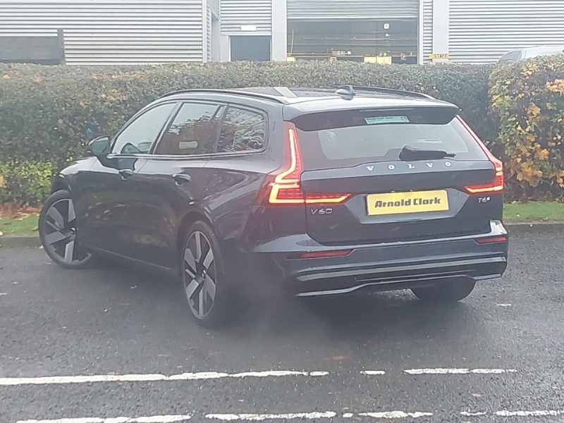 Used Volvo V60 2024 for sale - 76970921: Photo 3