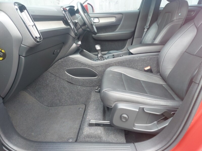 Used Volvo XC40 2020 for sale - 76465889: Photo 5