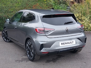 Used Renault Clio 2025 for sale - 75681747: Photo
