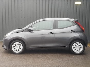 Used Toyota AYGO 2022 for sale - 76497973: Photo