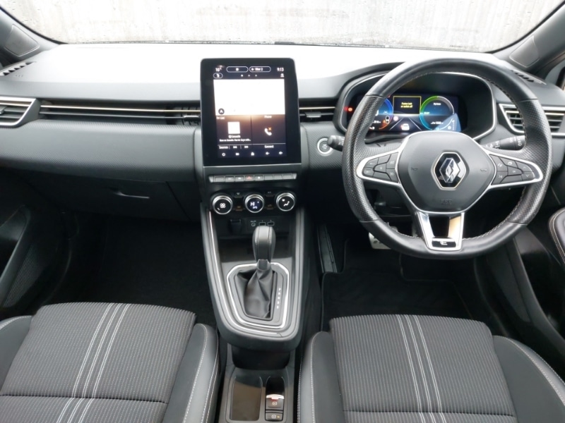 Used Renault Clio 2023 for sale - 78203512: Photo 2