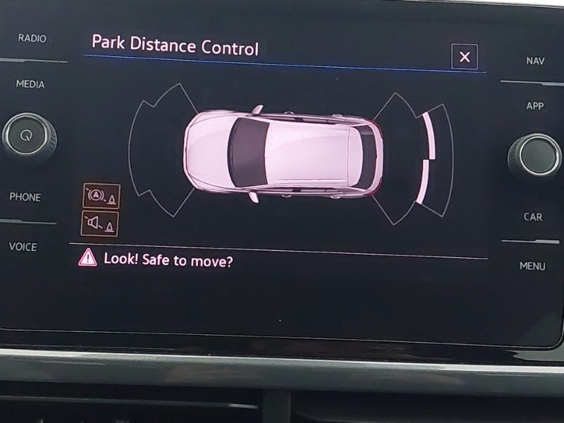 Used Volkswagen T-Roc 2023 for sale - 77954618: Photo 11