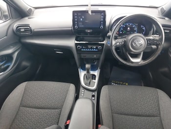 Used Toyota Yaris Cross 2023 for sale - 78837025: Photo