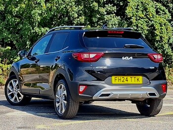 Used Kia Stonic 2024 for sale - 79302823: Photo