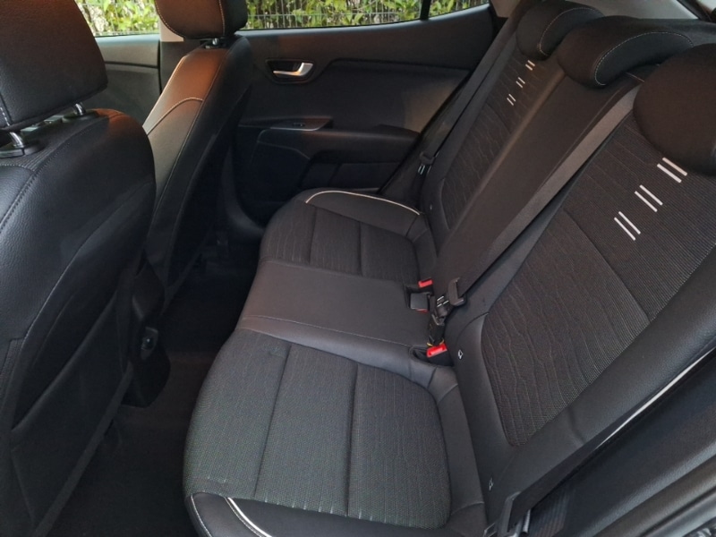 Used Kia Stonic 2021 for sale - 77526734: Photo 6