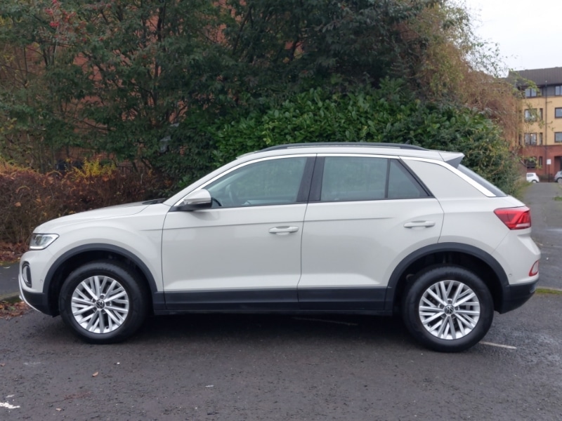 Used Volkswagen T-Roc 2022 for sale - 76838646: Photo 4