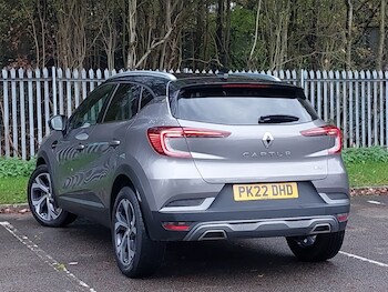 Used Renault Captur 2022 for sale - 76479256: Photo