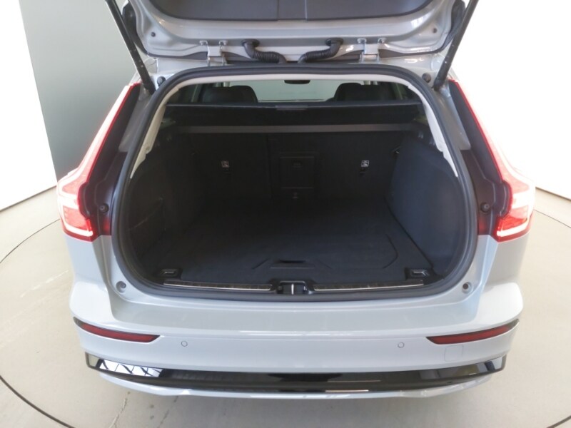 Used Volvo V60 2025 for sale - 77924481: Photo 8