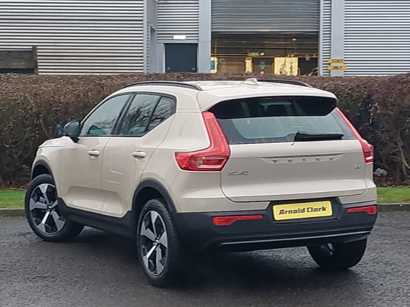 Used Volvo XC40 2025 for sale - 77025018: Photo 3