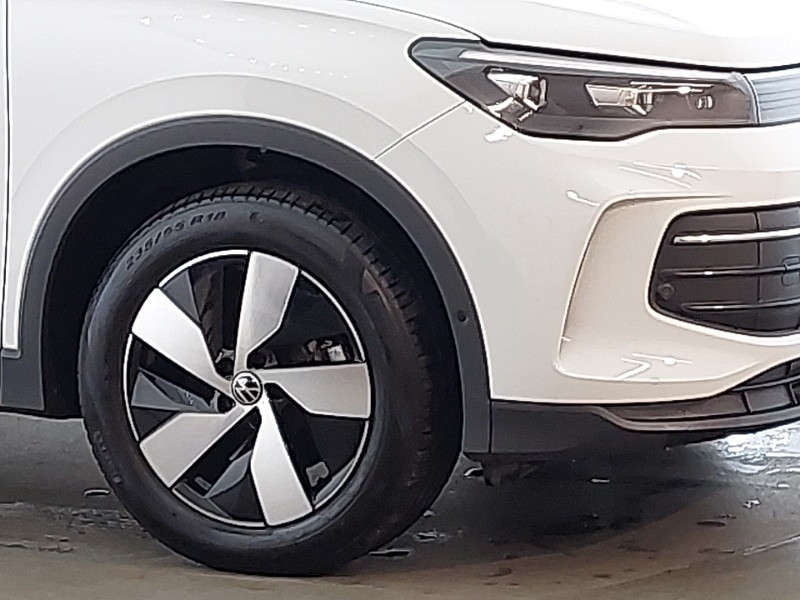 Used Volkswagen Tiguan 2024 for sale - 76786218: Photo 9