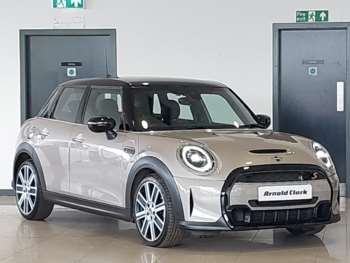 2023 - 2.0 Cooper S Resolute Edition Premium 3dr Auto