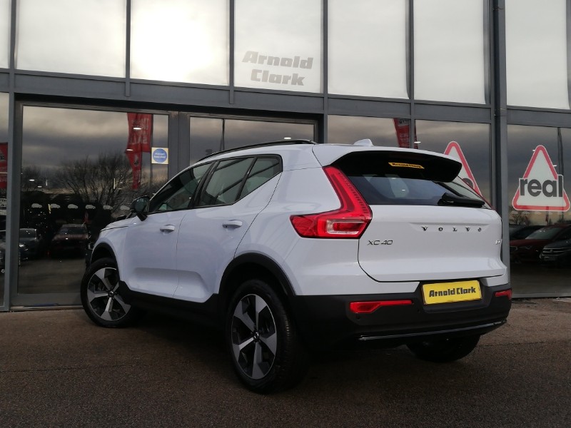 Used Volvo XC40 2025 for sale - 77202340: Photo 3