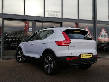 Used Volvo XC40 2025 for sale - 77202340: Photo