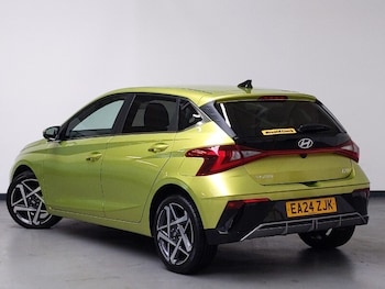 Used Hyundai i20 2024 for sale - 76451521: Photo