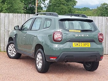 Used Dacia Duster 2023 for sale - 78803325: Photo