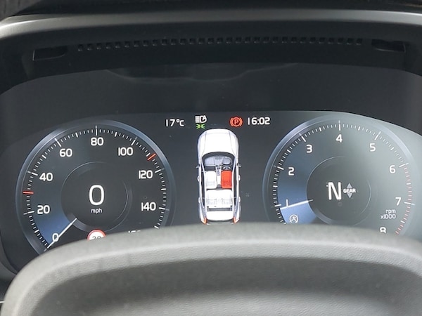 Used Volvo XC40 2020 for sale - 76275411: Photo 10