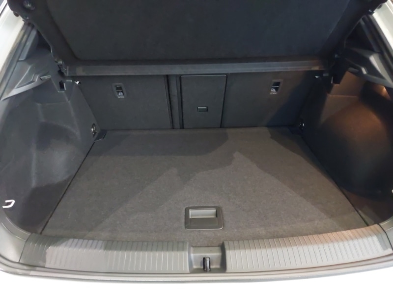 Used Volkswagen T-Roc 2024 for sale - 77503761: Photo 8