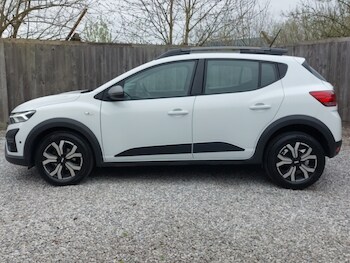 Used Dacia Sandero Stepway 2023 for sale - 78410999: Photo