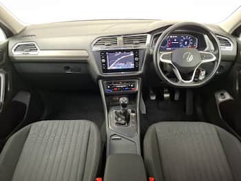 Used Volkswagen Tiguan Allspace 2023 for sale - 79638230: Photo